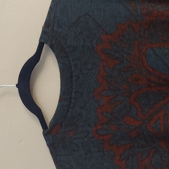 SOFT SURROUNDINGS Floral Renaissance Long Sleeve Asymmetrical Tunic Top - Picture 8 of 12